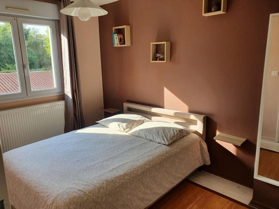 Ecully, Appartement Au Calme De 50M². ภายนอก รูปภาพ